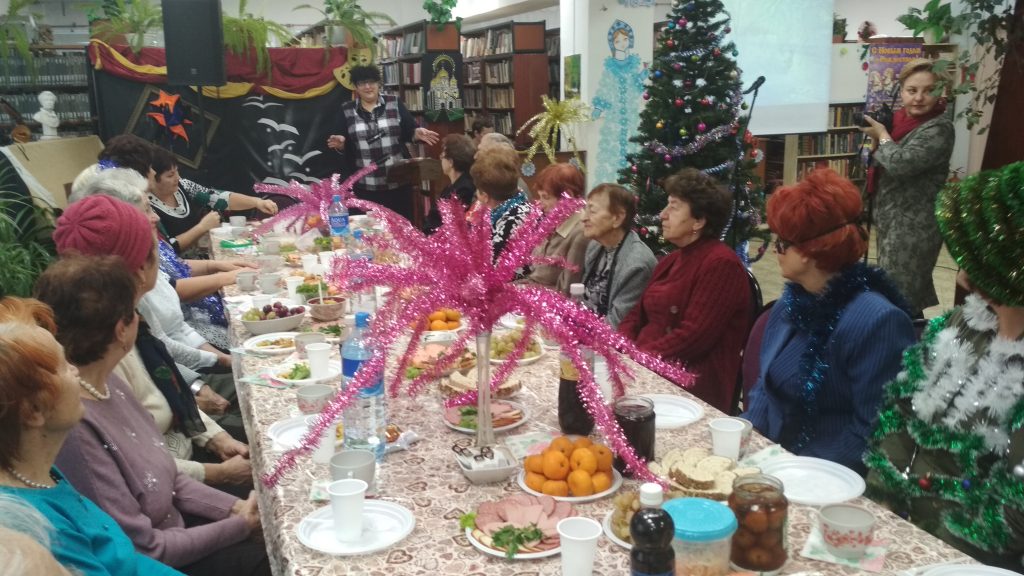 Цветет Под Новый Год Цветет Под Новый Год